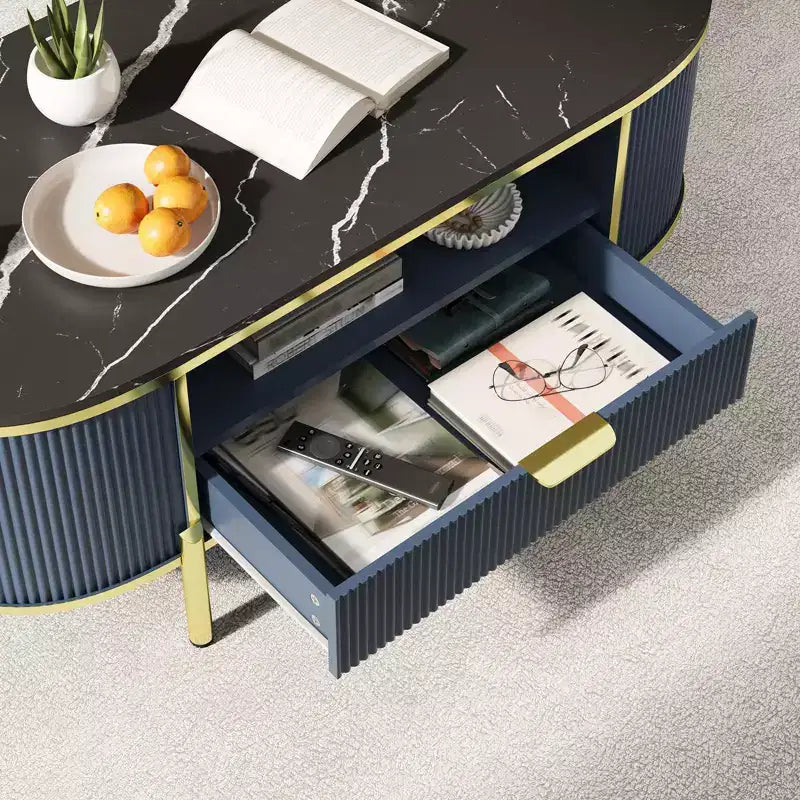 Tavolino ovale da caffè con cassetto contenitore – Blu/Marrone, piano effetto marmo, gambe dorate