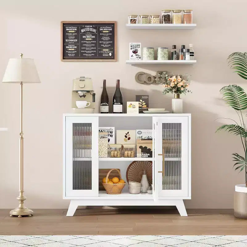 Credenza a buffet con anta in vetro scanalato bianco, larghezza 35,8", maniglia dorata, ripiano regolabile — Montaggio per 1 persona