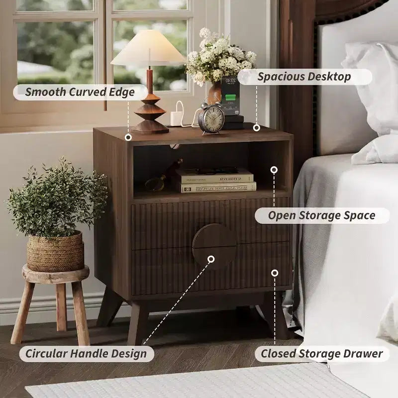 Comodino Grigio Rovere / Noce Scanalato con 2 Cassetti e Ripiano Aperto, 1–2 PEZZI