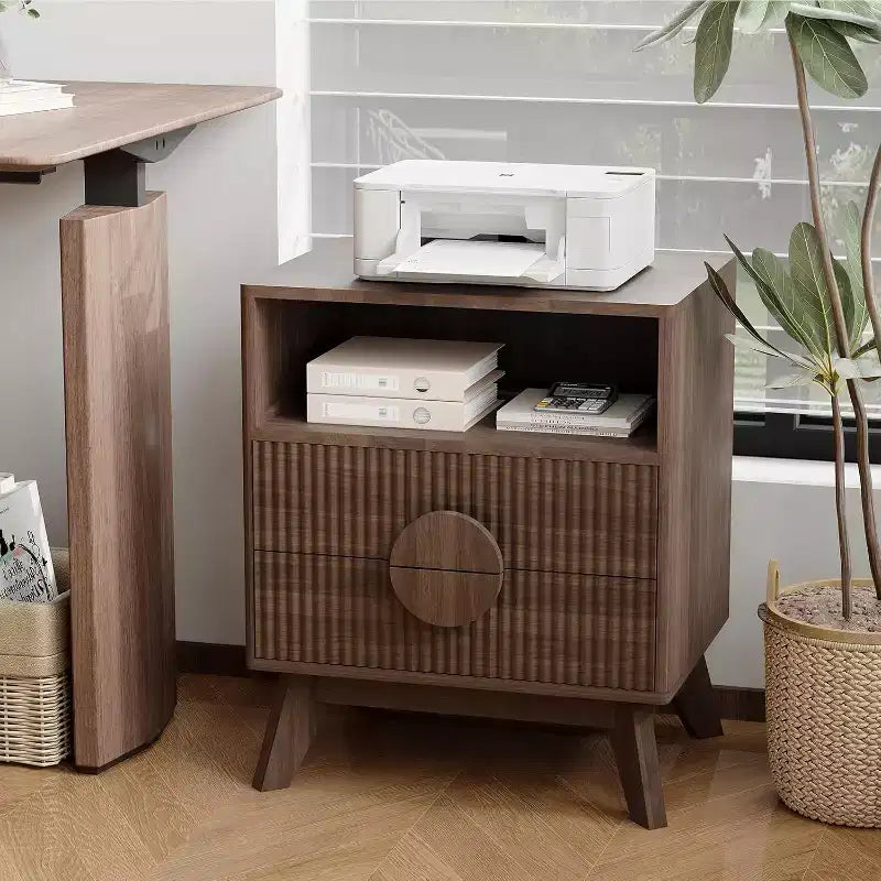Comodino Grigio Rovere / Noce Scanalato con 2 Cassetti e Ripiano Aperto, 1–2 PEZZI