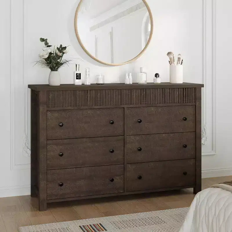 Comò in legno scanalato beige/marrone — Cassettiera a 6 o 7 cassetti per camera da letto, soggiorno e ingresso