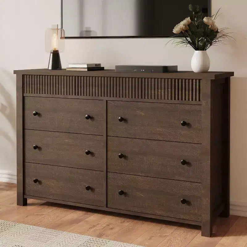 Comò in legno scanalato beige/marrone — Cassettiera a 6 o 7 cassetti per camera da letto, soggiorno e ingresso